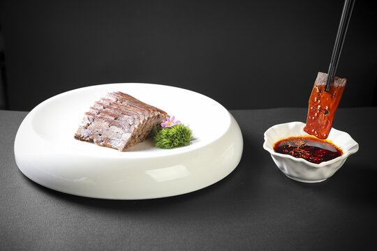 大刀带皮驴肉