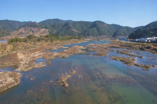 富屯溪河流风光