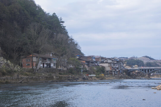 山乡民居
