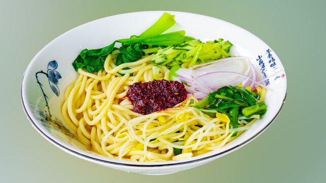 凉拌饸络