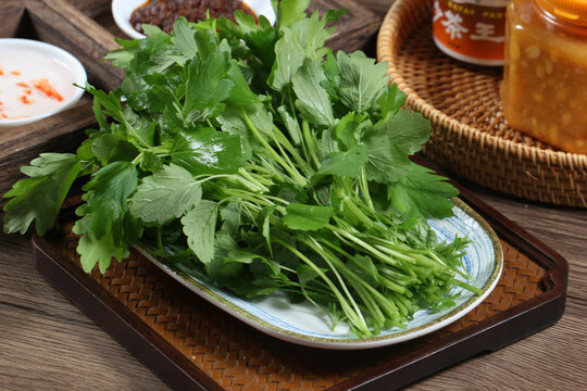 小香芹