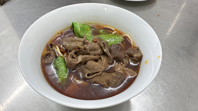 肥肠面