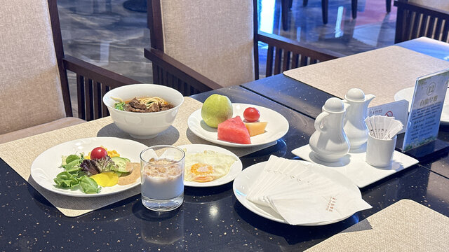 自助早餐