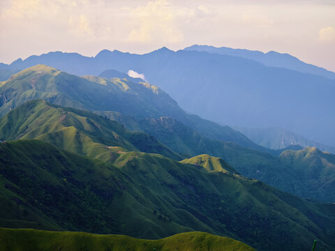 群山