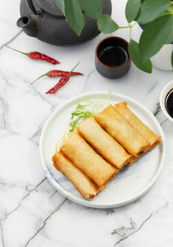 三丝春卷