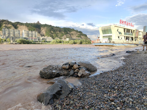 兰州中山桥黄河水车园