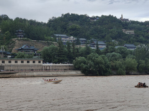 兰州黄河中山桥水车园
