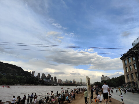 兰州黄河中山桥水车园