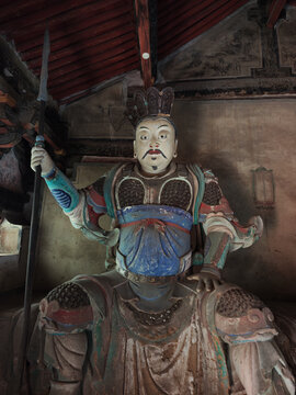 多闻天王彩像