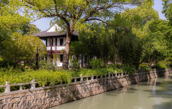 虎丘塔影园