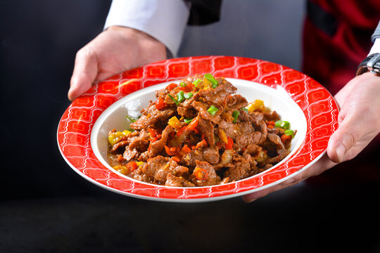 小炒黄牛肉