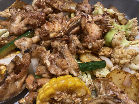 干锅牛蛙