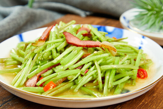 小炒腊肉