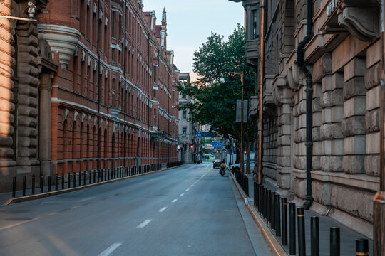 上海外滩老城区街道