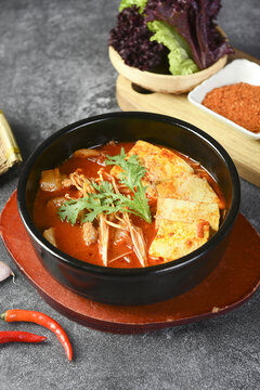 泡菜豆腐汤