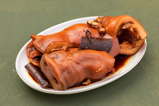 卤猪头肉