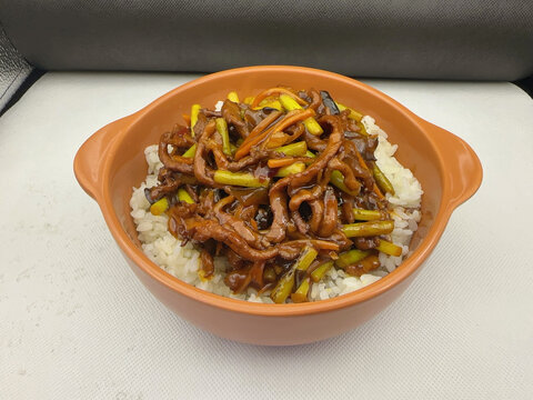 鱼香肉丝