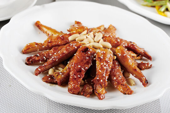 鸡比菇