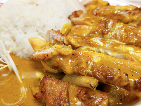 咖喱鸡排饭