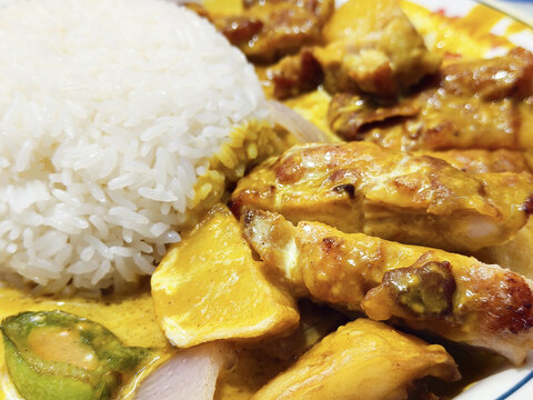 咖喱鸡排饭