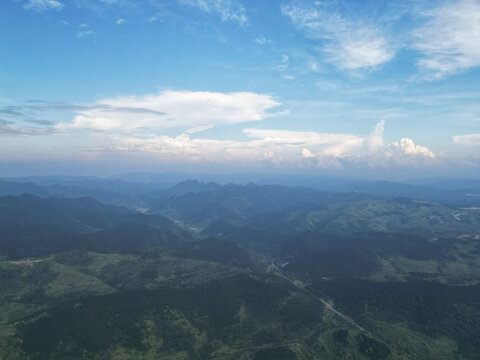 高空俯瞰太行山
