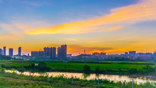 夕阳晚霞