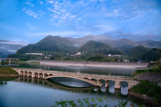 竹山堵河风光