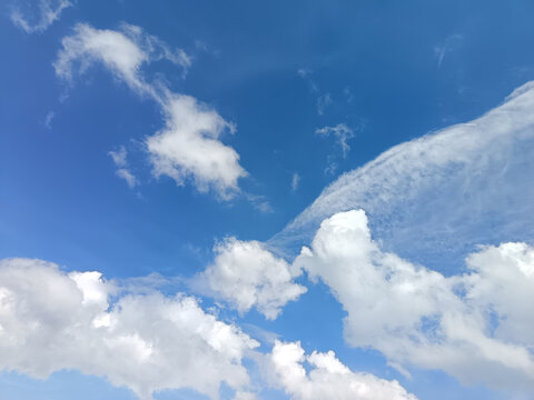 白云