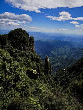 白石山风光