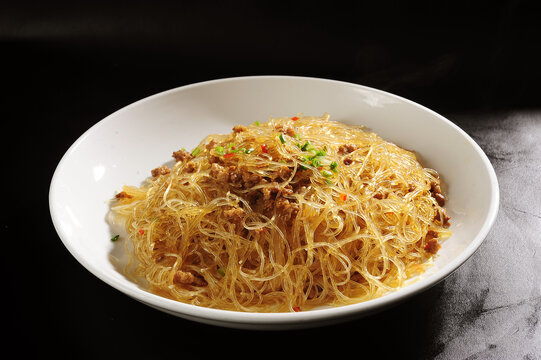 粉丝炒肉泥
