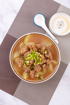 驴肉丸子炖冬瓜