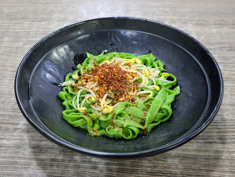 菠菜面