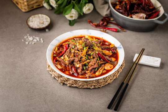 红油羊杂