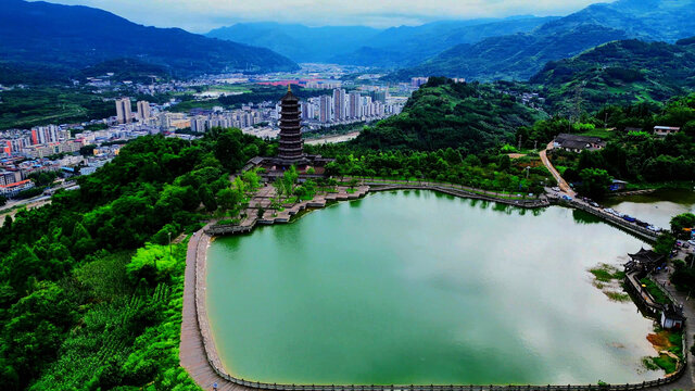 兰家山公园大鱼塘