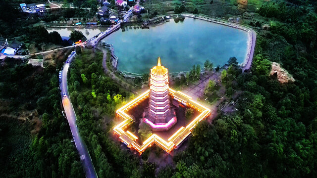 夜幕下的文严塔夜景