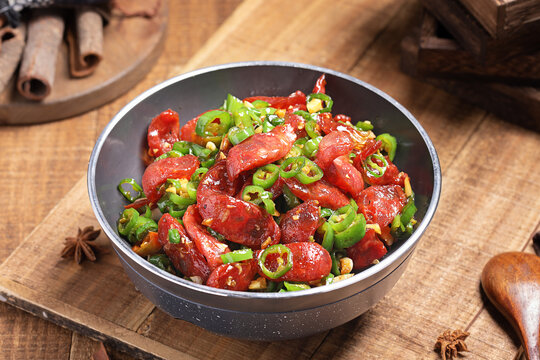 青椒炒腊肠