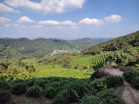 西湖龙井山园十里琅珰爬山钱塘江