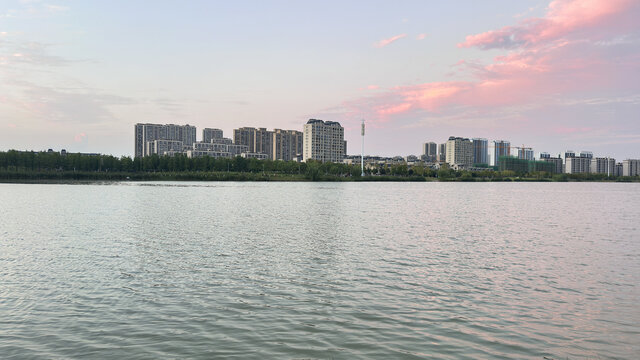 湖水