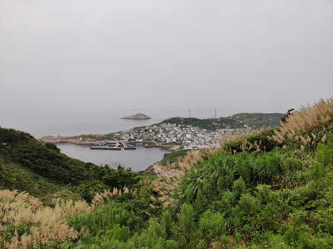 花鸟岛渔村全景风光