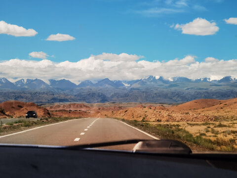 天山