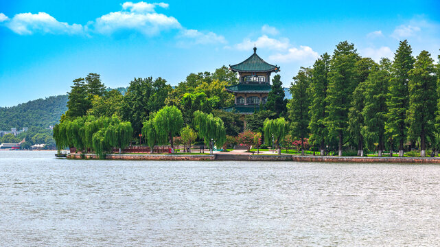 东湖风光