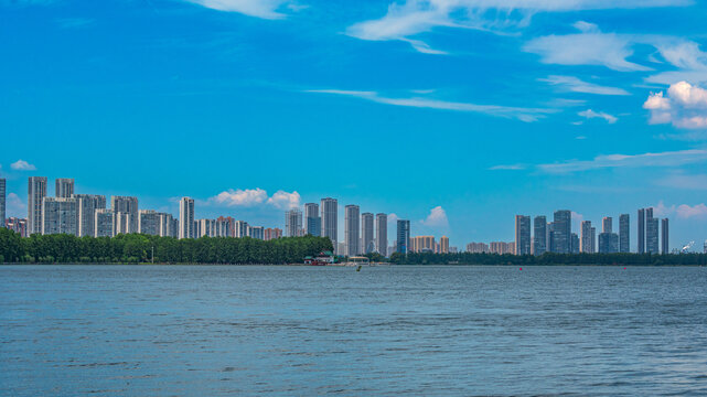 东湖风光