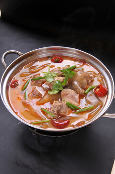 锅仔羊肉炖粉皮