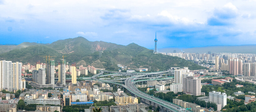 西宁市俯瞰