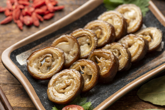 铁板肥肠