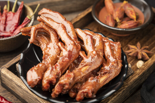 麻辣鸭掌