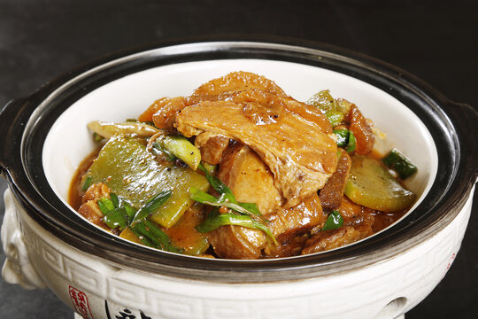 闷罐肉