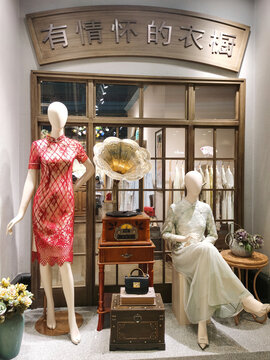 女装展示