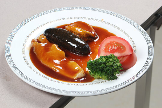 松茸炖辽参