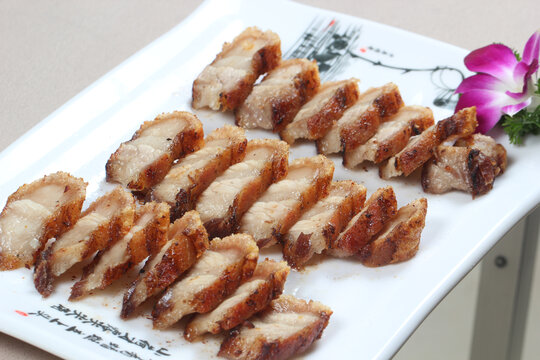 脆皮五花肉